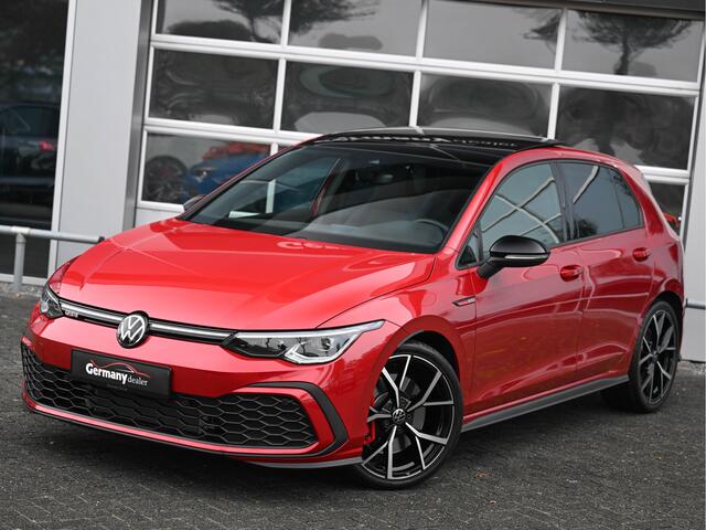 Volkswagen GOLF 2.0TSI GTI 245pk Individual King's Red Pano Camera LED Virtual 19-Inch