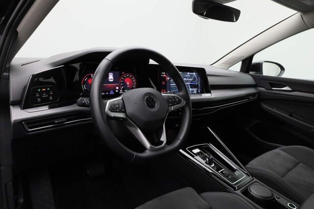 Volkswagen GOLF 1.4 204PK DSG eHybrid Style | IQ Light | Navi | ACC | Parkeersensoren voor/achter | 17 inch