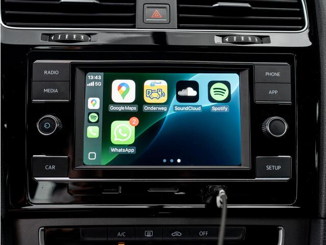 Volkswagen GOLF 1.0 TSI 116PK DSG Trendline | Apple Carplay / Android Auto | Parkeersensoren | Prijs Rijklaar!!