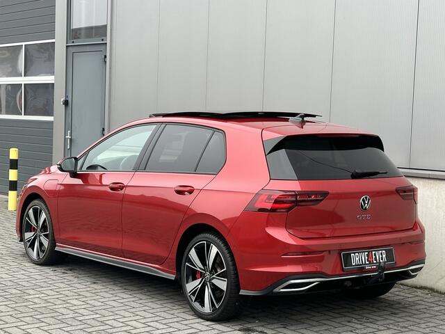 Volkswagen GOLF 1.4 eHybrid GTE 245pk FULL PANO CAMERA NAVI SFEER IQ LIGHT