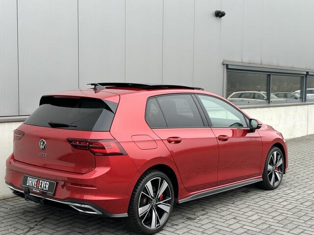 Volkswagen GOLF 1.4 eHybrid GTE 245pk FULL PANO CAMERA NAVI SFEER IQ LIGHT