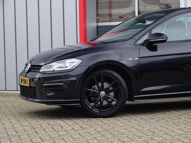 Volkswagen GOLF 1.5 TSI Highline Business R | R-Line | Navi | ACC | Verwarmde Voorstoelen | Garantie |