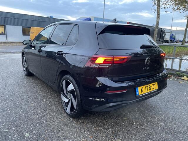 Volkswagen GOLF 1.5 TSI Life