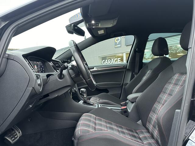 Volkswagen GOLF 2.0 TSI GTI | Virtual Cockpit | Navi | ACC | 19" Vossen style