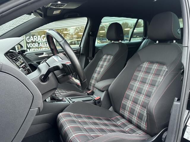 Volkswagen GOLF 2.0 TSI GTI | Virtual Cockpit | Navi | ACC | 19" Vossen style