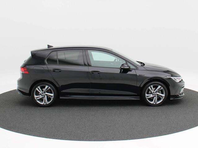 Volkswagen GOLF 1.5 TSi 130 Pk R-Line | LED | Privacy Glass | Adap. Cruise | Sensoren | ECC | Carplay | 17 Inch