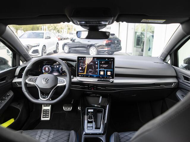 Volkswagen GOLF Variant 1.5 eTSI R-Line Edition | Assistance pakket plus | LED Matrix | Stoelverwarming | Stuurverwarming |