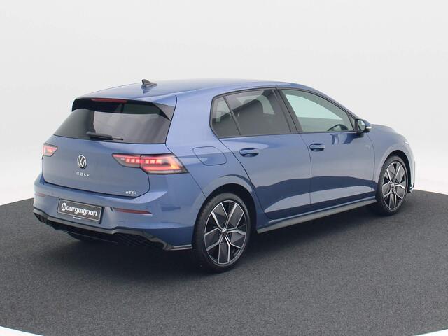 Volkswagen GOLF 1.5 eTSI R-Line Edition | Carplay | Adaptieve Cruise | Stuur/Stoel Verwarming | Camera |