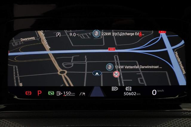 Volkswagen GOLF 2.0 TDI 200PK DSG GTD | Pano | Trekhaak | Standkachel | IQ Light | Harman/Kardon | Adaptief sportonderstel | Stoelventilatie | Stoel-/achterbankverwarming | HUD | Camera