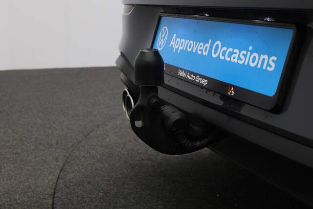 Volkswagen GOLF 2.0 TDI 200PK DSG GTD | Pano | Trekhaak | Standkachel | IQ Light | Harman/Kardon | Adaptief sportonderstel | Stoelventilatie | Stoel-/achterbankverwarming | HUD | Camera