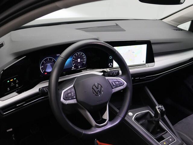 Volkswagen GOLF Variant Life Business 2.0 TDI 115pk Trekhaak, Adaptive cruise control, Navigatie, Parkeersensoren, App connect, Stuurwiel verwarmd, LED verlichting, Airco, DAB, Stoelverwarming