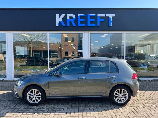 Volkswagen GOLF 1.5 TSI Highline Trekhaak | Groot scherm