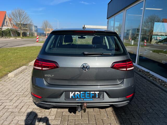 Volkswagen GOLF 1.5 TSI Highline Trekhaak | Groot scherm