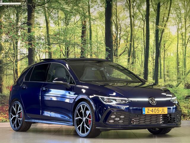 Volkswagen GOLF 2.0 TDI GTD | 200 PK! | Panoramadak | Head-Up Display | Wegklapbare Trekhaak | 19" Lichtmetaal | Stuurwielverwarming | Sfeerverlichting | Apple Carplay | Camera |