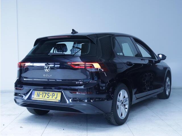 Volkswagen GOLF 1.5 eTSI Clima/Navi/PDC