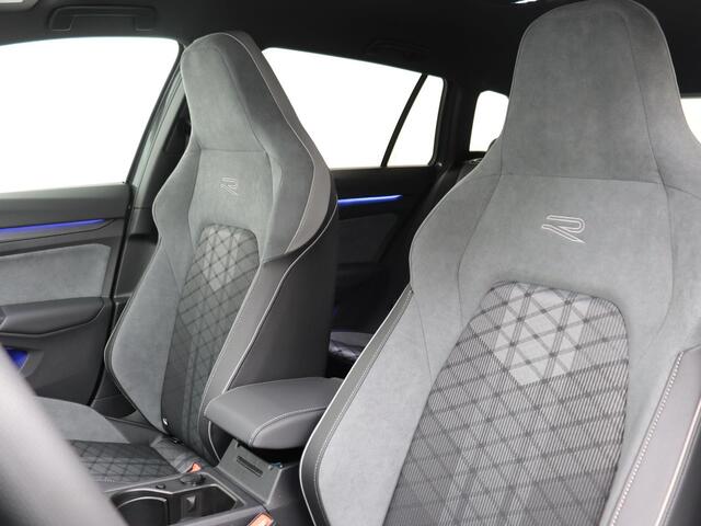 Volkswagen GOLF Variant R-Line (8) 1.5 eTSI 96 kW / 130 pk Variant 7 vers