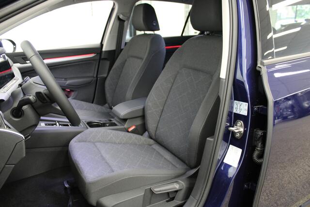 Volkswagen GOLF 1.5 eTSI Life