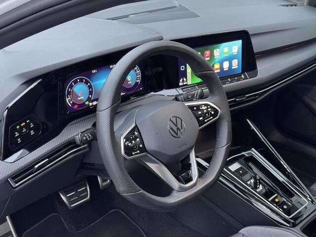 Volkswagen GOLF 1.5 eTSI R-Line