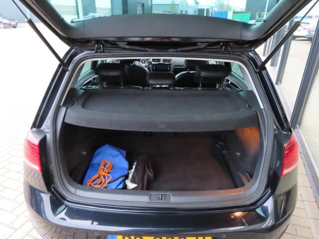 Volkswagen GOLF 1.4 TSI Highline DSG Ecc Leder Navi Pano 2017