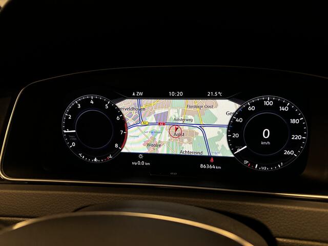 Volkswagen GOLF Variant 1.0 TSI Highline R-Line / Panoramadak / Virtual cockpit / Massagestoel / Navigatie / Camera / DAB+ / Apple Carplay - Android Auto / Adapt cruise / Alarm - NL AUTO -