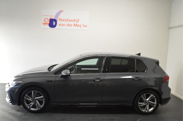 Volkswagen GOLF 1.5 eTSI R-Line , N-TYPE !!! , VIRTUAL COCKPIT , CLIMATR , CR CONTR , NAVI , LMV17 PDC V+A ,