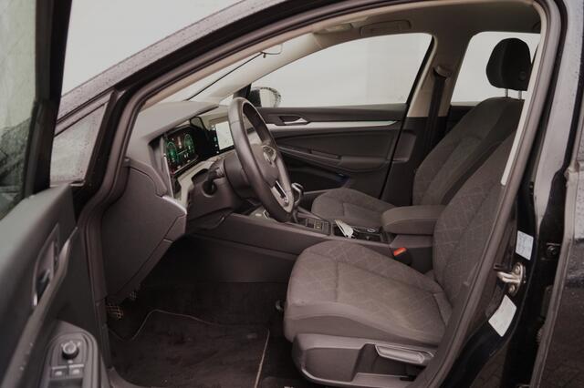 Volkswagen GOLF 1.5 TSI 130pk Life Edition -LED-ECC-PDC-CARPLAY-