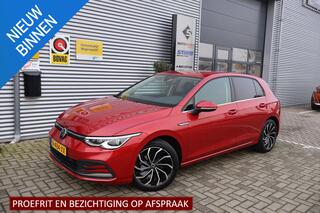 volkswagen-golf-1.5-r-line-style-1