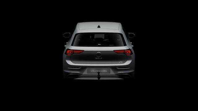 Volkswagen GOLF 1.5 eTSI 150 7DSG Oranje Edition Automaat | Zijruiten achter en achterruit getint 65% lichtabsorberend | Diefstalalarm | Rijstrookbehoudassistent (Lane Assist) | Achteruitrijcamera (Rear View)