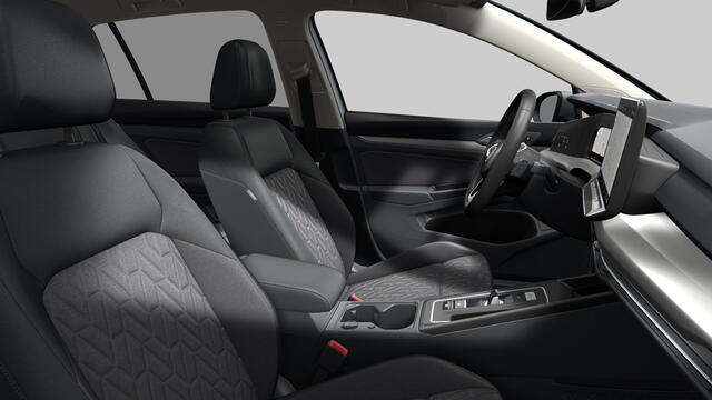 Volkswagen GOLF 1.5 eTSI 150 7DSG Oranje Edition Automaat | Zijruiten achter en achterruit getint 65% lichtabsorberend | Diefstalalarm | Rijstrookbehoudassistent (Lane Assist) | Achteruitrijcamera (Rear View)