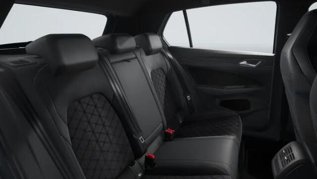 Volkswagen GOLF 1.5 eTSI R-Line Edition !!!Profiteer ook van 2.000 EURO inruilpremie!!!