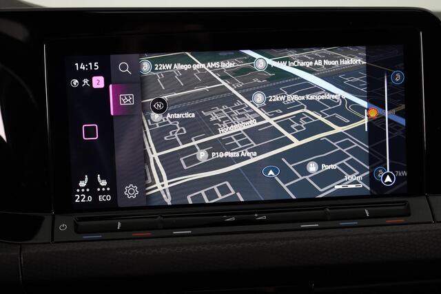 Volkswagen GOLF 1.4 eHybrid GTE 245 pk Automaat (DSG) | Navigatie | Panoramadak | Parkeersensoren | Achteruitrijcamera | Stoelverwarming | Matrix LED koplampen |