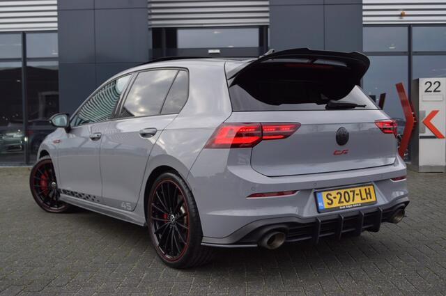 Volkswagen GOLF GTI Clubsport 45 /300pk/ Panodak /Akra /Downpipe /Navi /IQ LED