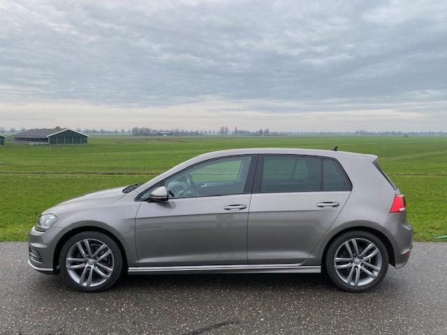 Volkswagen GOLF 1.4 TSI ACT Highline R-line 2016 5drs xenon