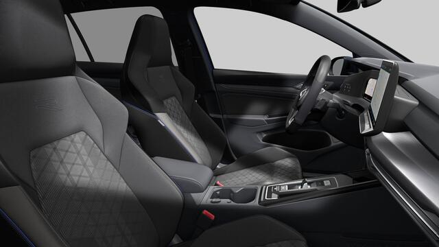 Volkswagen GOLF 1.5 eTSI 116 7DSG R-Line Edition Automaat | Airconditioning automatisch, 3-zone (Climatronic) | Zijruiten achter en achterruit getint, 65% lichtabsorberend | Side Assist | Koplampverlichting IQ.Light 'LED Matrix'