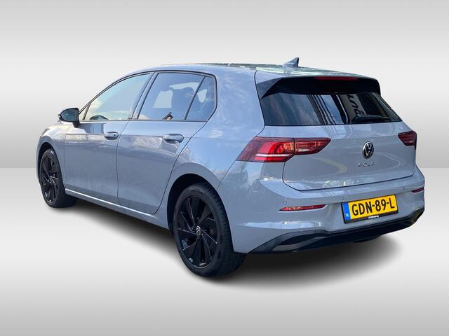 Volkswagen GOLF 1.5 eTSI 115PK DSG Life Edition / App Connect / Achterruitrijcamera / Parkeersensoren / Cruise Control / 17'' LMV / VW