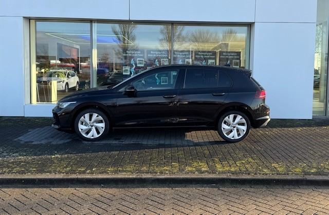 Volkswagen GOLF Life Edition 1.5 eHybrid 150 kW / 204 pk Hatchback 6 versn. DSG | Sfeerverlichting | Keyless | Adaptive Cruise | Camera | LED |
