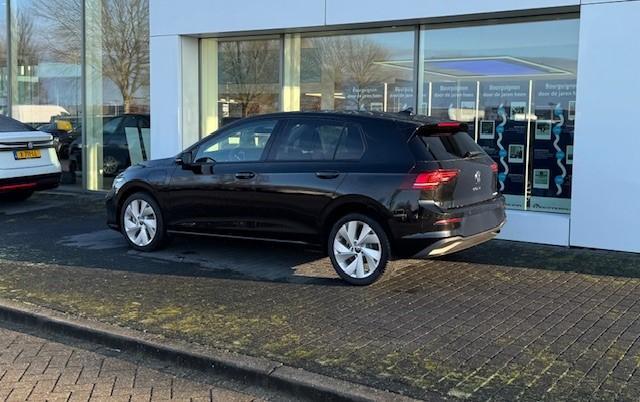 Volkswagen GOLF Life Edition 1.5 eHybrid 150 kW / 204 pk Hatchback 6 versn. DSG | Sfeerverlichting | Keyless | Adaptive Cruise | Camera | LED |