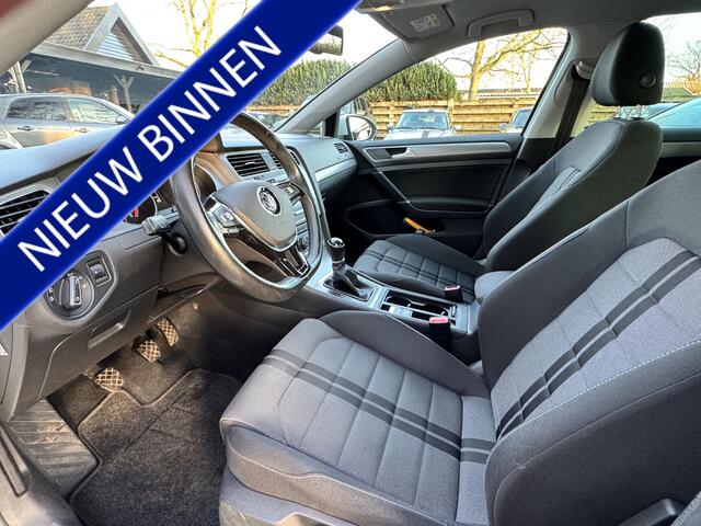 Volkswagen GOLF 1.0 TSI 115pk BlueMotion Connected Series