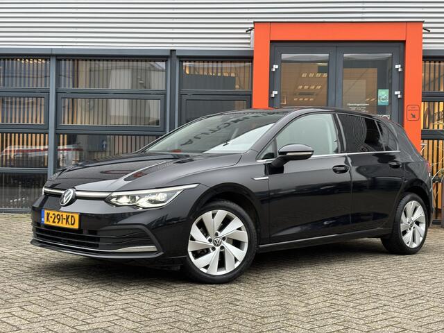 Volkswagen GOLF 1.5 TSI Style / Elektrische Stoelen / Camera / Schuifkanteldak / Virtual Cockpit / Draadloos Apple Carplay/Androidauto /