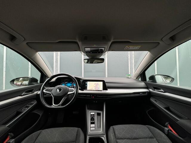 Volkswagen GOLF Variant 1.0 eTSI 110pk DSG Life | ACC | Camera