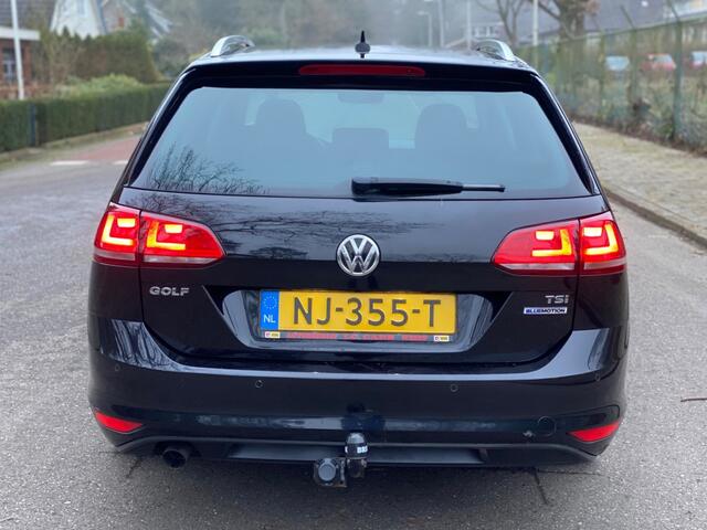Volkswagen GOLF 1.0 TSI Automaat - Navi - Trekhaak - 2017 !!!