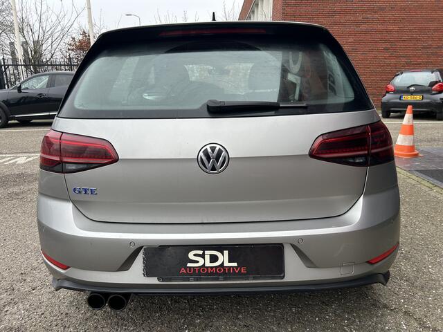 Volkswagen GOLF 1.4 TSI PHEV GTE Highline // FULL LED // NAVI // PDC V+A // ADAPTIV CRUISE // STOELVERWARMING