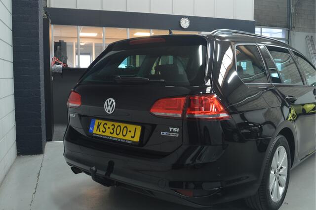Volkswagen GOLF Variant 1.0 TSI Comfortline // AUTOMAAT // CLIMA // NAVI // CRUISE // TREKHAAK //