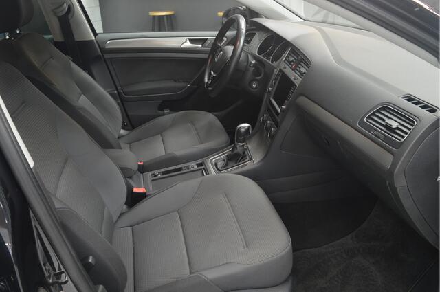 Volkswagen GOLF Variant 1.0 TSI Comfortline // AUTOMAAT // CLIMA // NAVI // CRUISE // TREKHAAK //