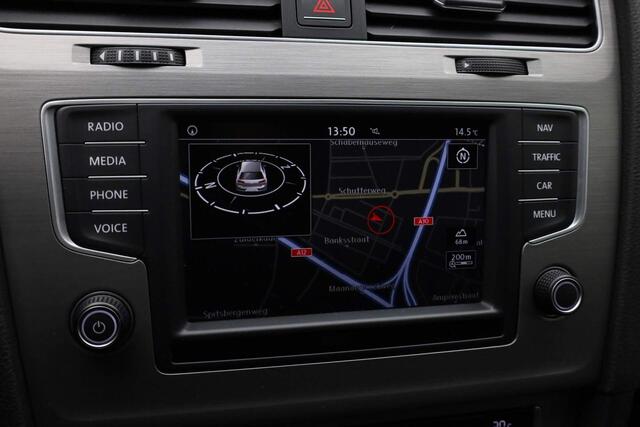 Volkswagen GOLF 1.0 TSI 115PK Connected Series | Navi | Camera | Cruise | Sportstoelen | Alarm
