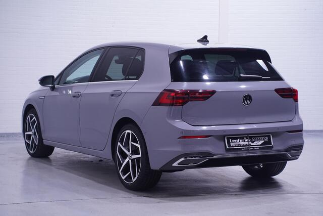 Volkswagen GOLF 1.5 eTSI Style 150 pk DSG Aut. Panodak, IQ LED Koplampen, Side Assist, Sportstoelen, NAP, 1e Eigenaar