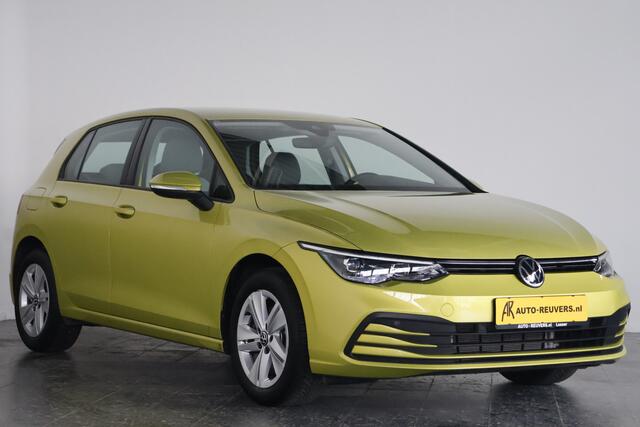Volkswagen GOLF 1.0 eTSI Life / IQ-LED / ACC / CarPlay / Aut