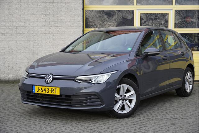 Volkswagen GOLF 1.5 TSI 131PK! 5drs Life BJ2020 Lmv 16" | Led | Pdc | Navi | Dashboard verlichting | Virtual cockpit | Climate control | Cruise control | Getint glas | Nw-model!