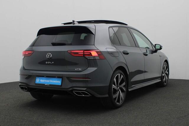 Volkswagen GOLF 1.5 eTSI 150PK DSG R-Line Business | Pano | Stuur-/stoelverwarming | Navi | Parkeersensoren voor/achter | Sportonderstel | ACC | Keyless