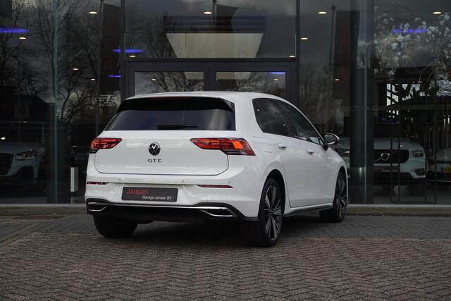 Volkswagen GOLF 1.4 eHybrid GTE | CarPlay | LED | Camera | ACC | Trekhaak | 18"